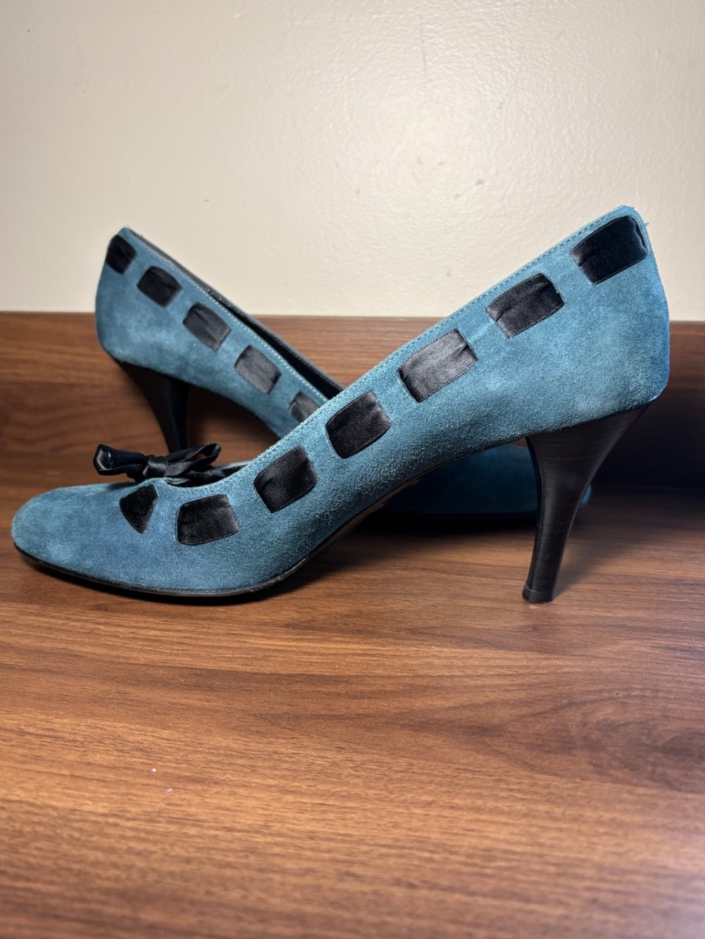 Massimo Baldi Italian-Made Blue Suede Heels Black Ribbon & Bow Women's Size 10 - Picture 6 of 15